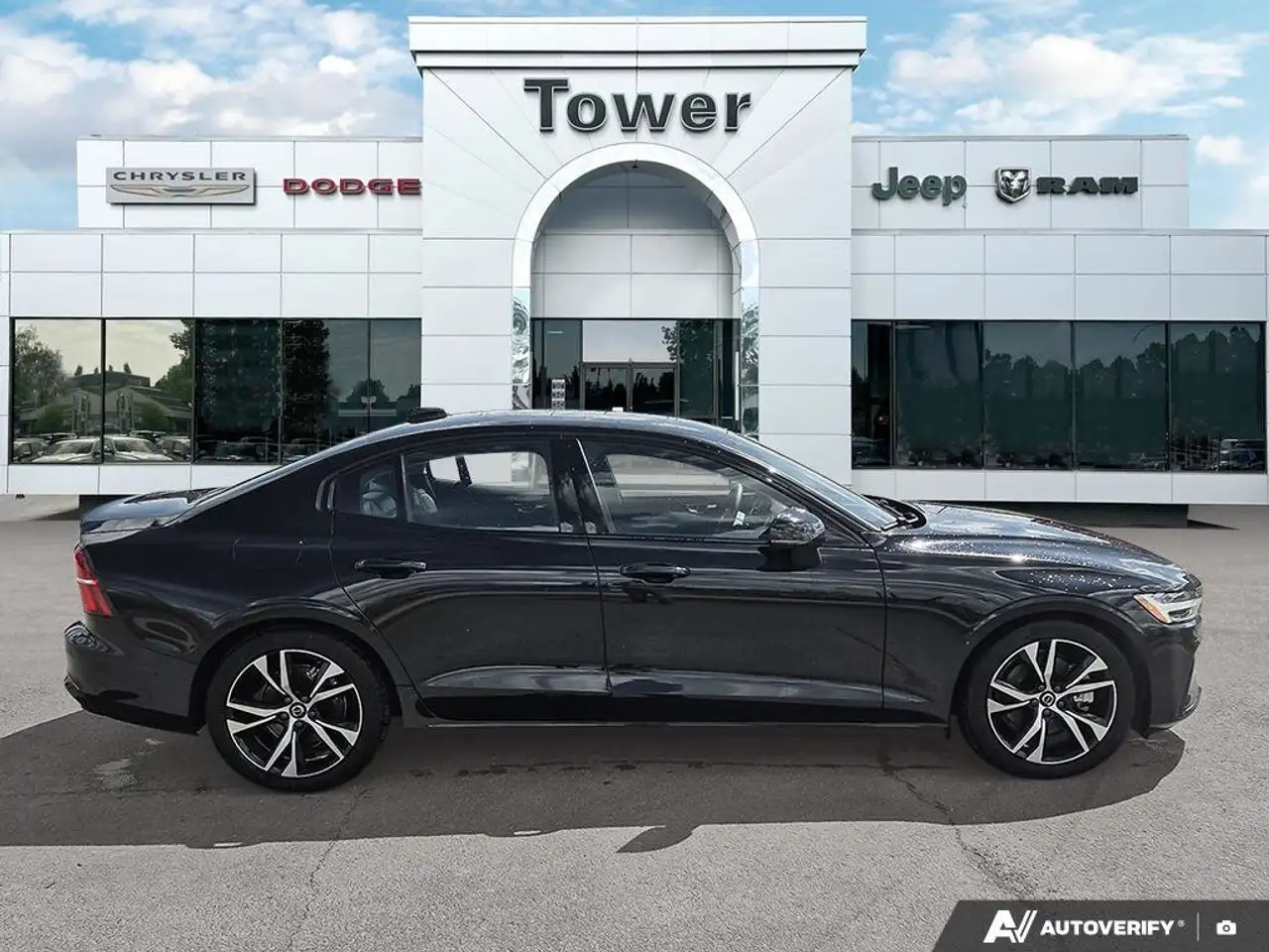 Volvo S60 снимка Volvo S60