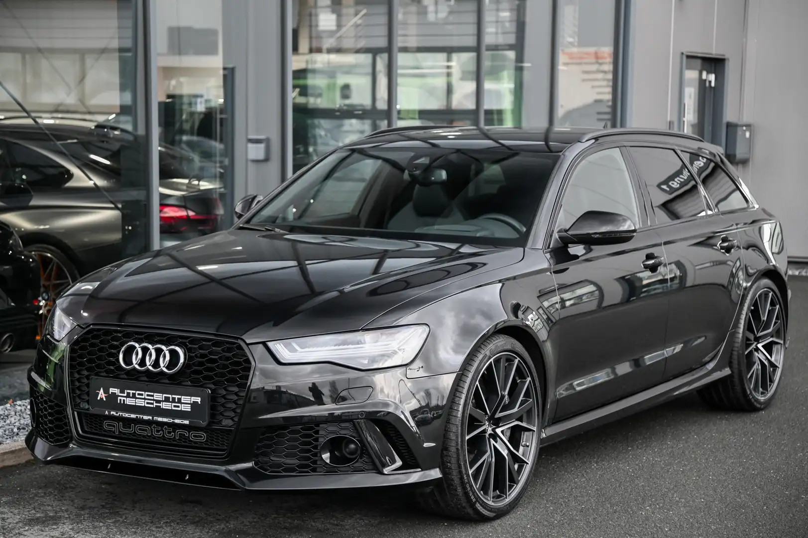 Audi RS6 Avant 4.0 TFSI performance RS-Sitze* Keramik Schwarz - 2