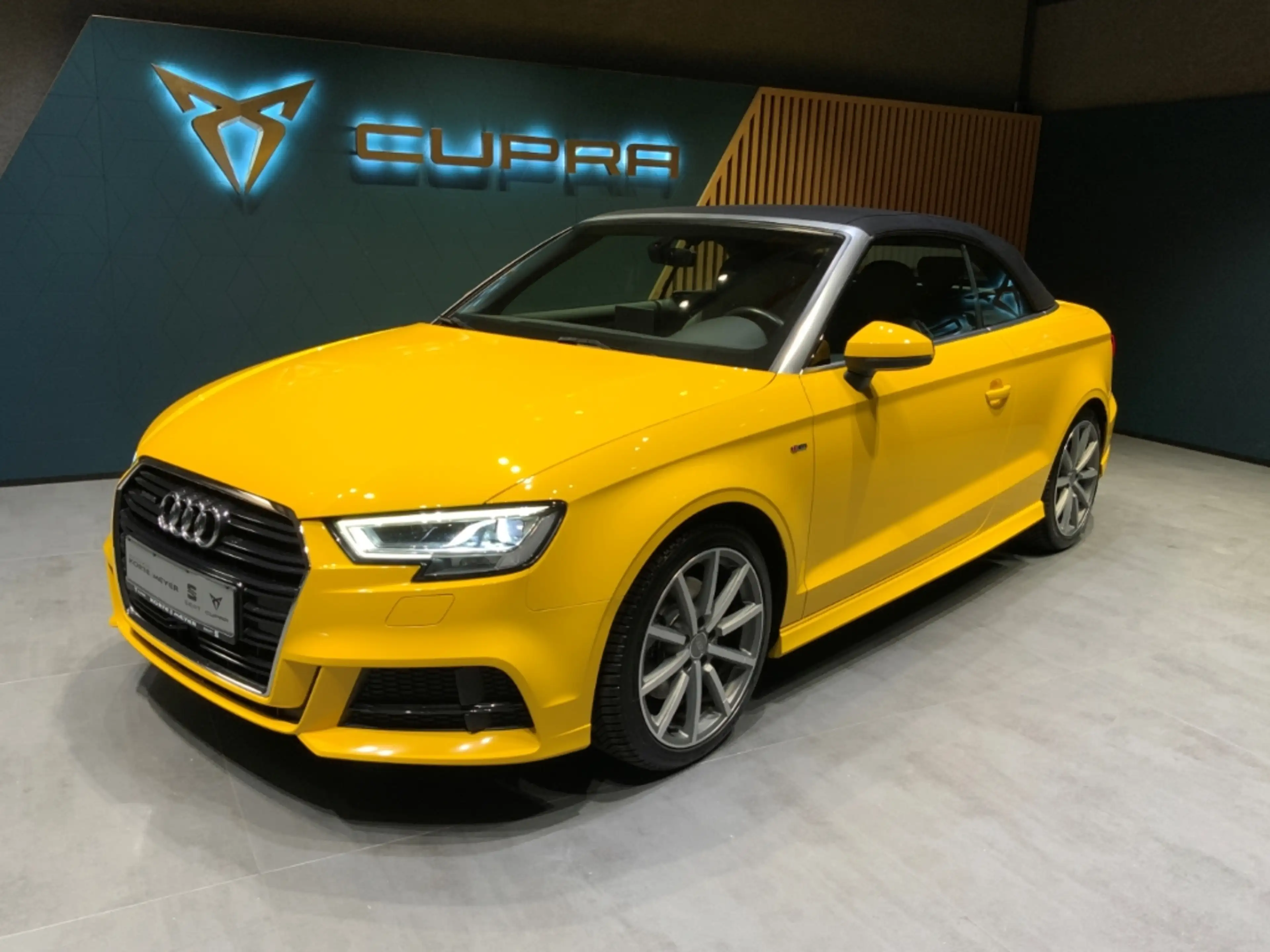 Audi A3 Cabrio S-Line 2.0TFSI s-Tronic quattro+Navi — photo 4