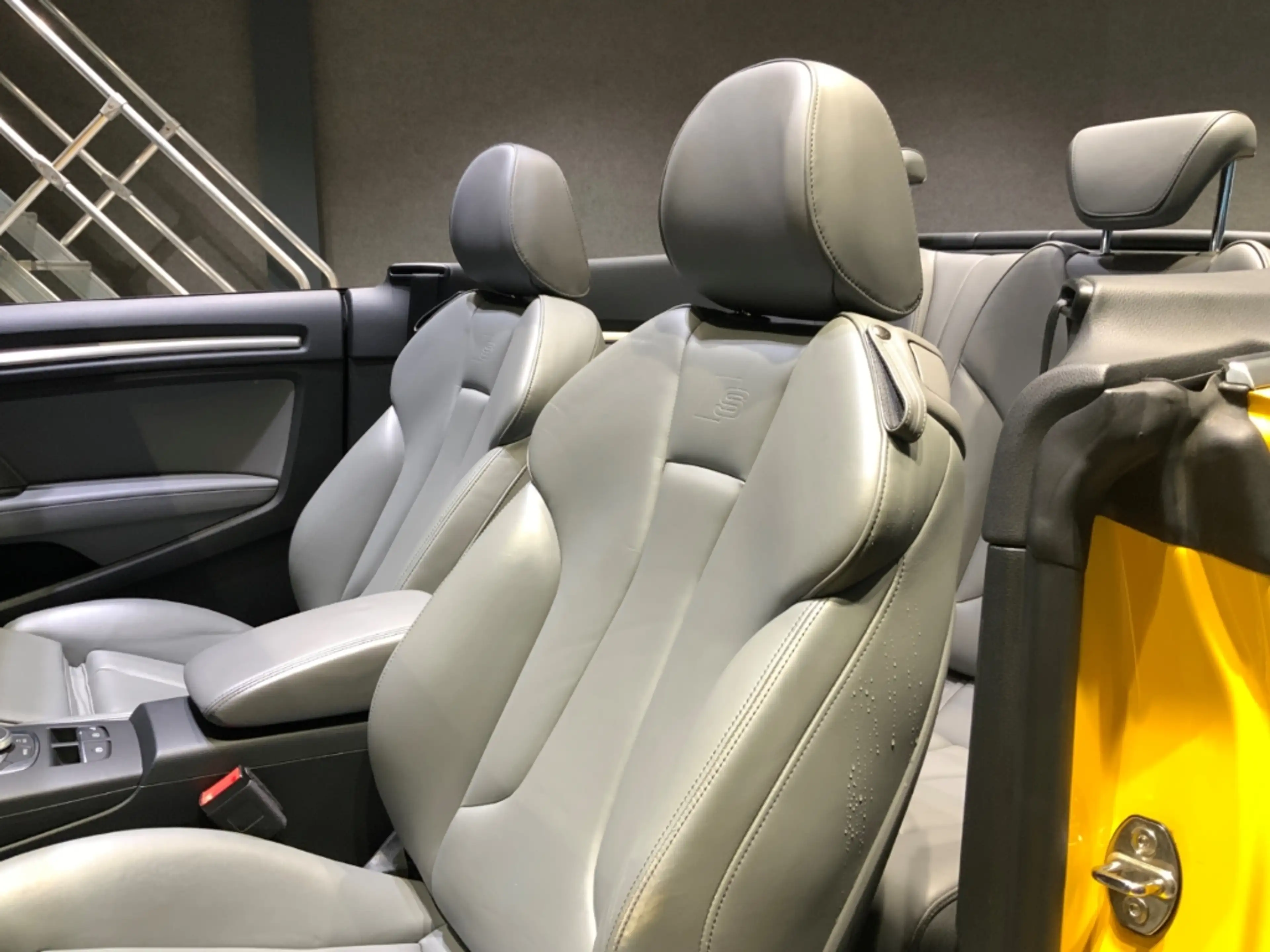 Audi A3 Cabrio S-Line 2.0TFSI s-Tronic quattro+Navi — photo 14