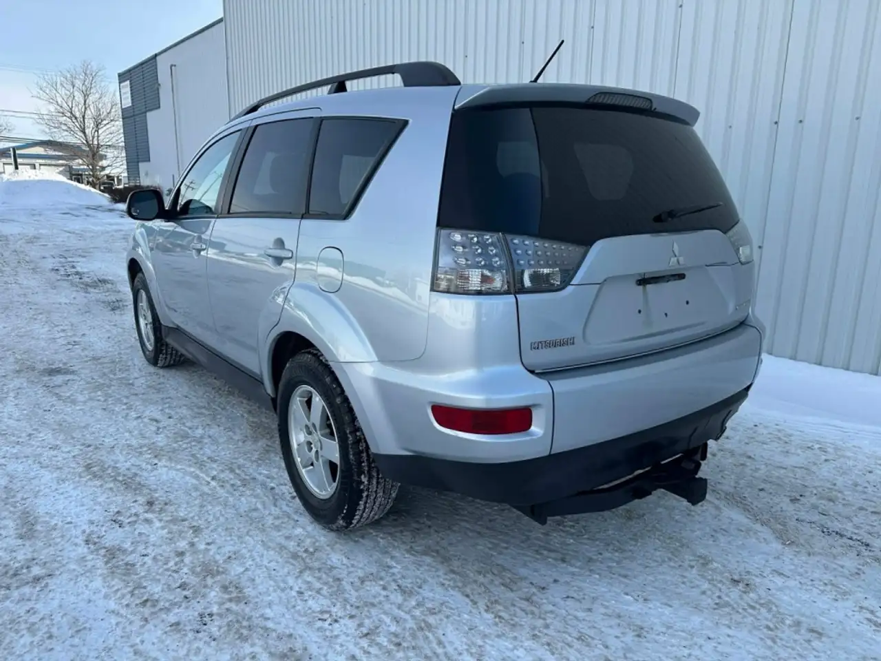 Mitsubishi Outlander fotografie Mitsubishi Outlander
