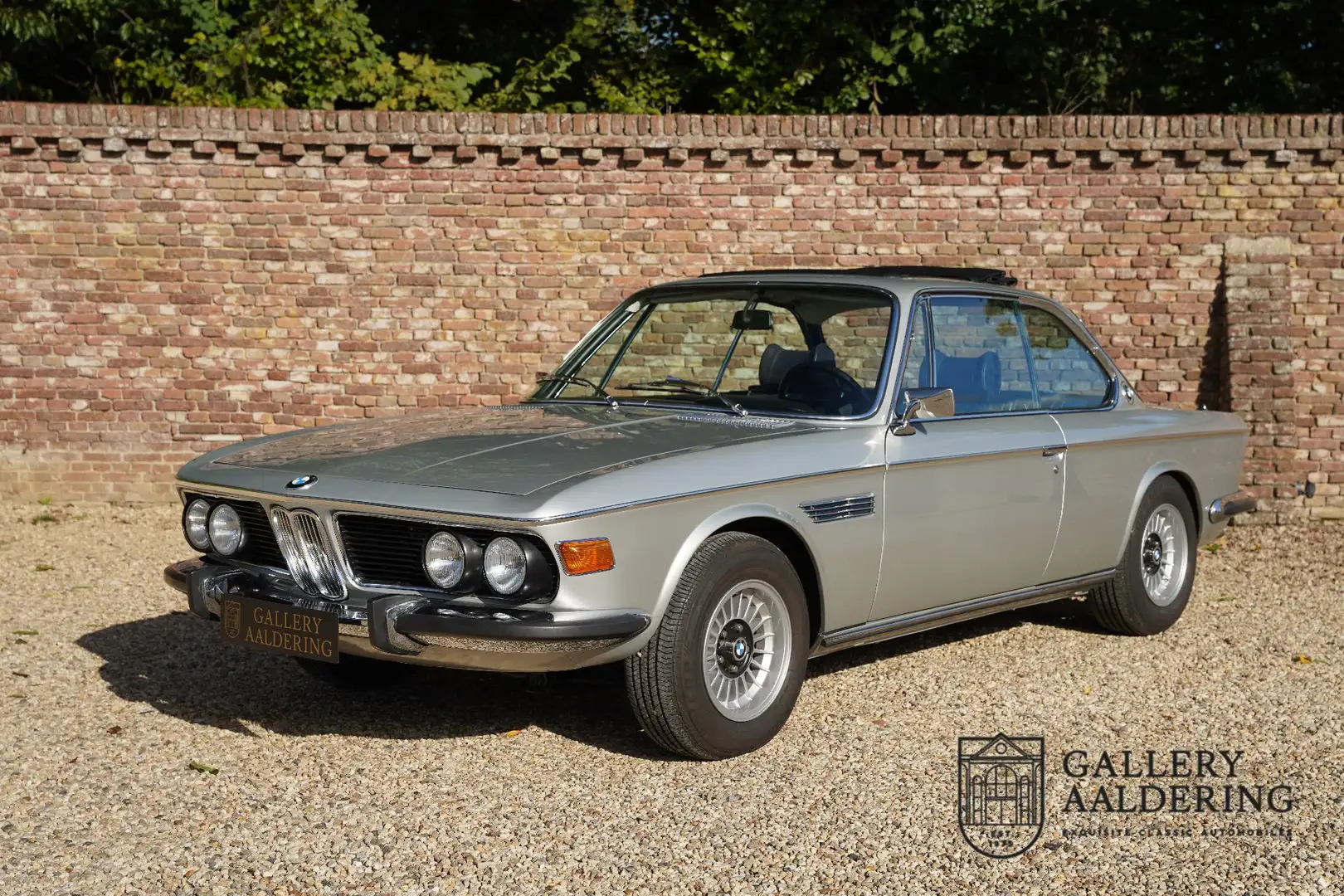 BMW 3.0 CS Bare-metal restoration and overhauled techn Grey - 1