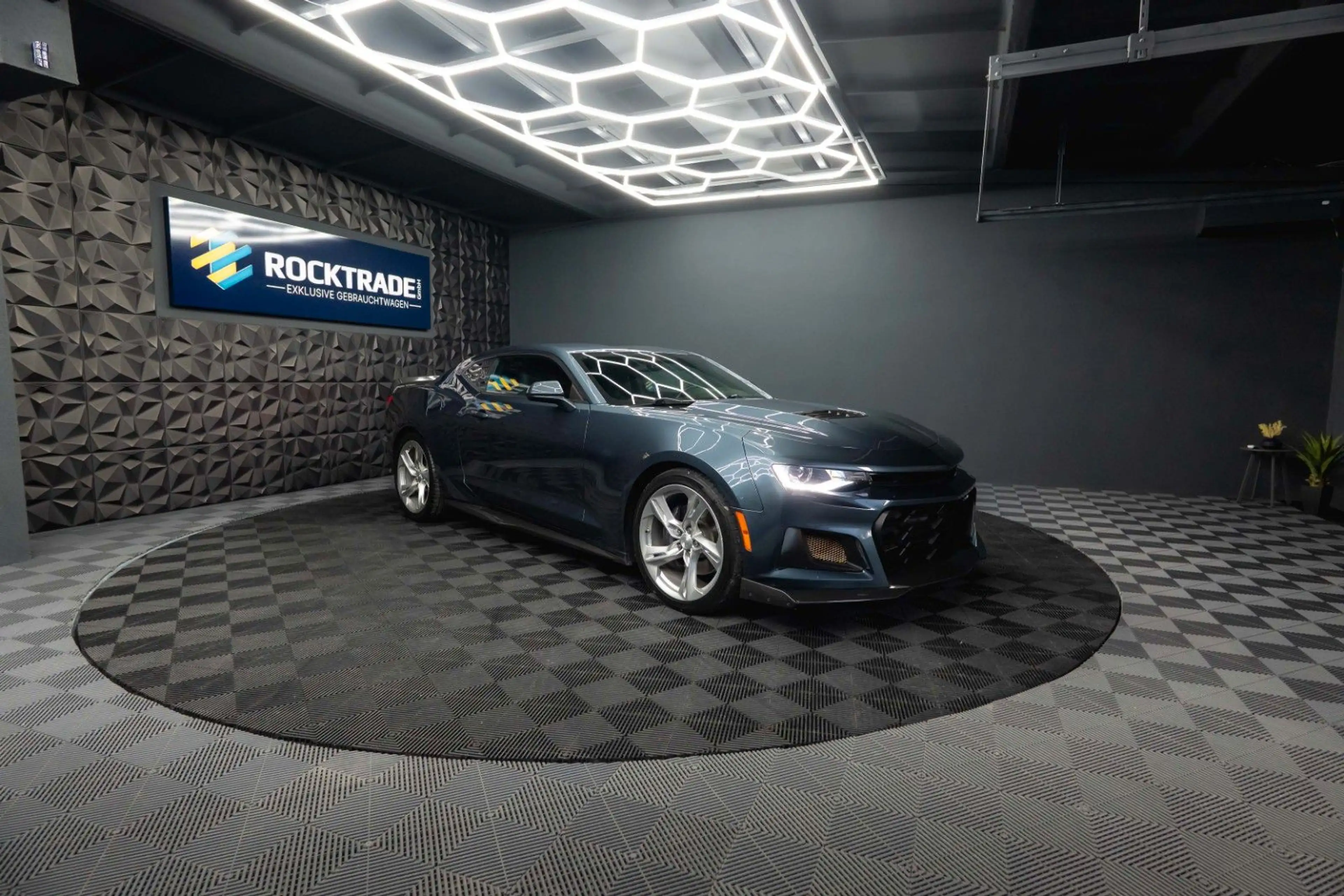 Chevrolet Camaro 6.2 SS Coupe ZL1 Performance *6 Gang*LED* — photo 8