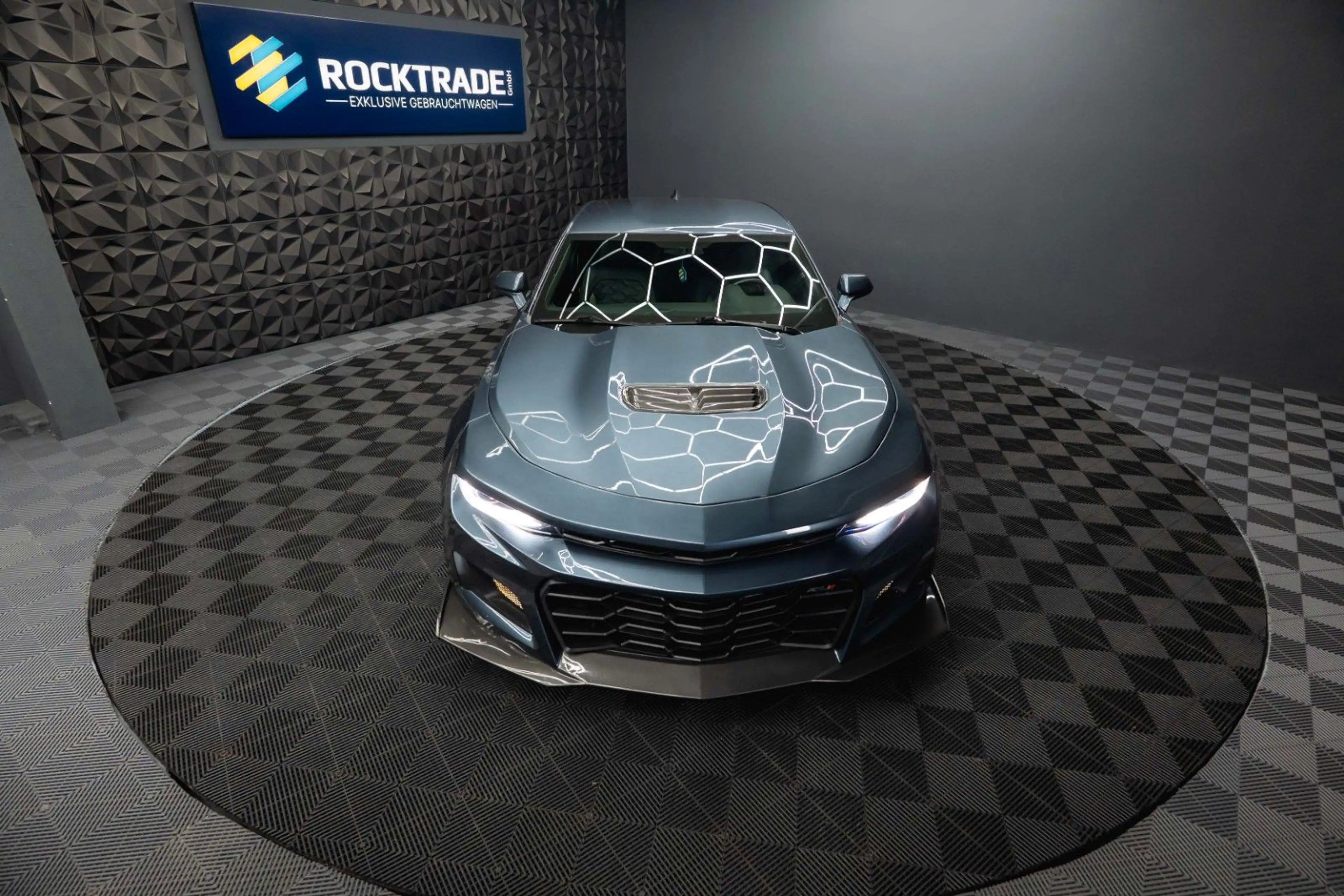 Chevrolet Camaro 6.2 SS Coupe ZL1 Performance *6 Gang*LED* — photo 2