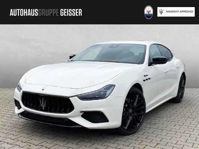 Maserati Ghibli Modena SQ4 MJ23 ACC LED SD 21"