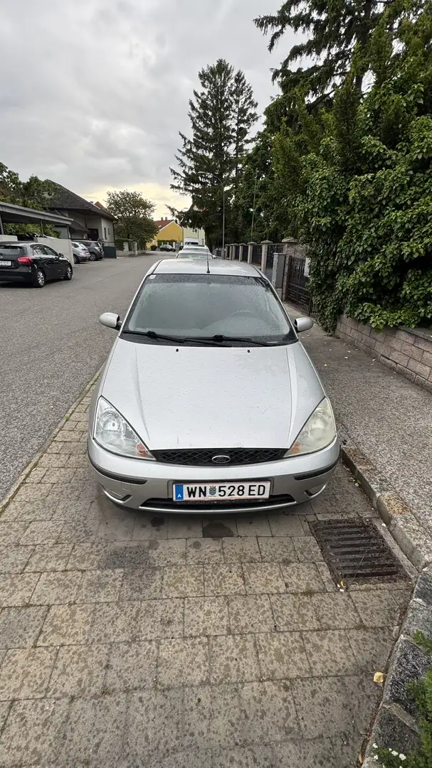Ford Focus Ambie 5T 1,8 TDdi - 1