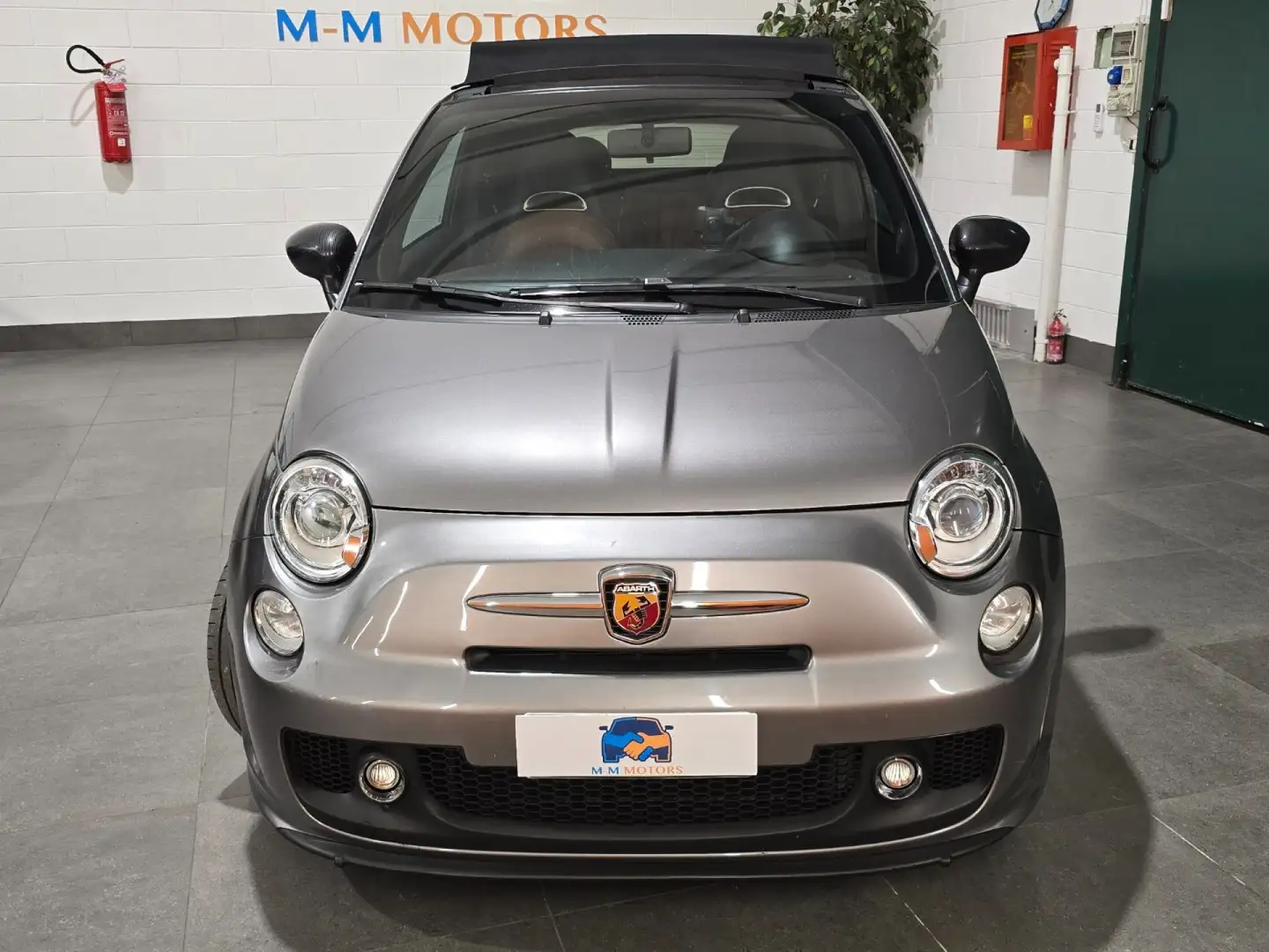 Abarth 500 C 1.4 Turbo T-Jet MTA Gris - 2
