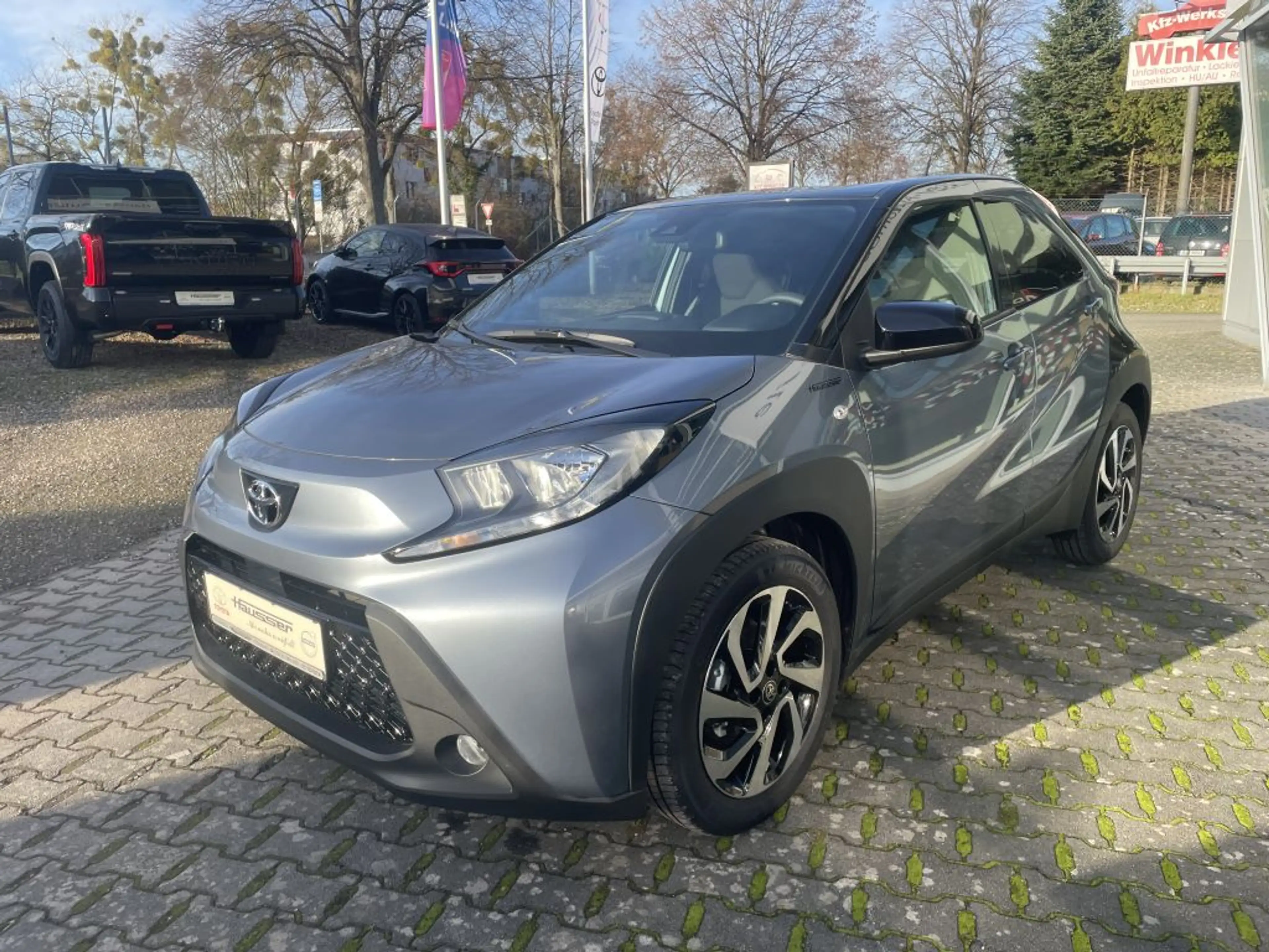 Toyota Aygo X Teamplayer*SHZ*BI-TONE*RÜCKFAHRKAMERA — photo 3
