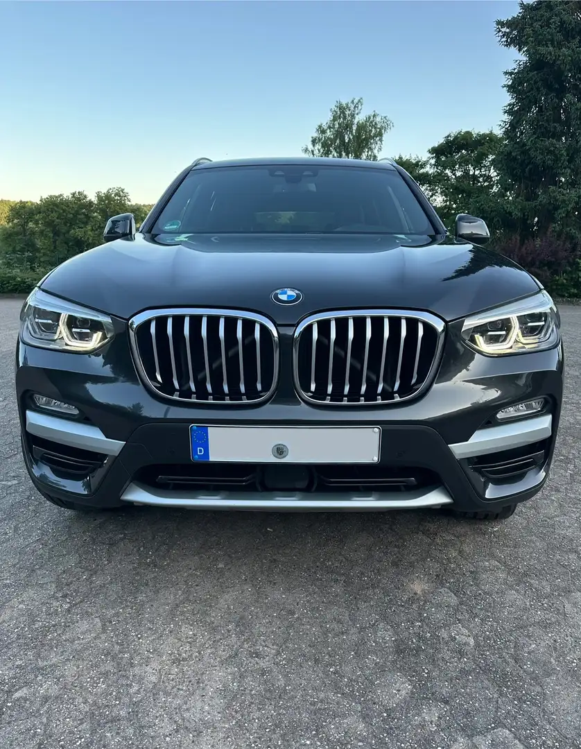BMW X3 xDrive 20 d xLine - Garantie AHD/LED+/HUD Grau - 2