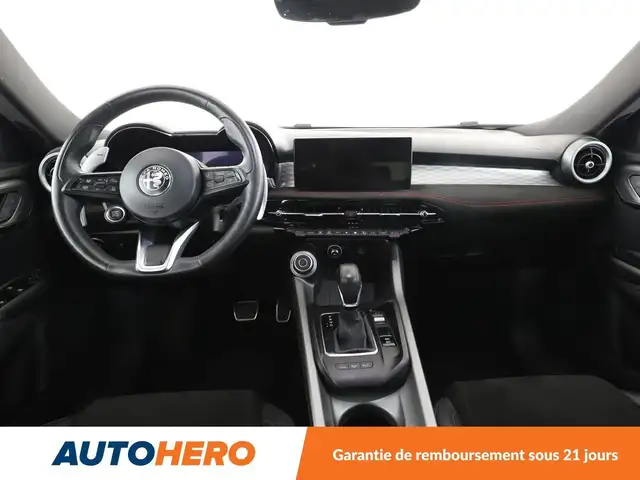 Alfa Romeo Tonale view 12