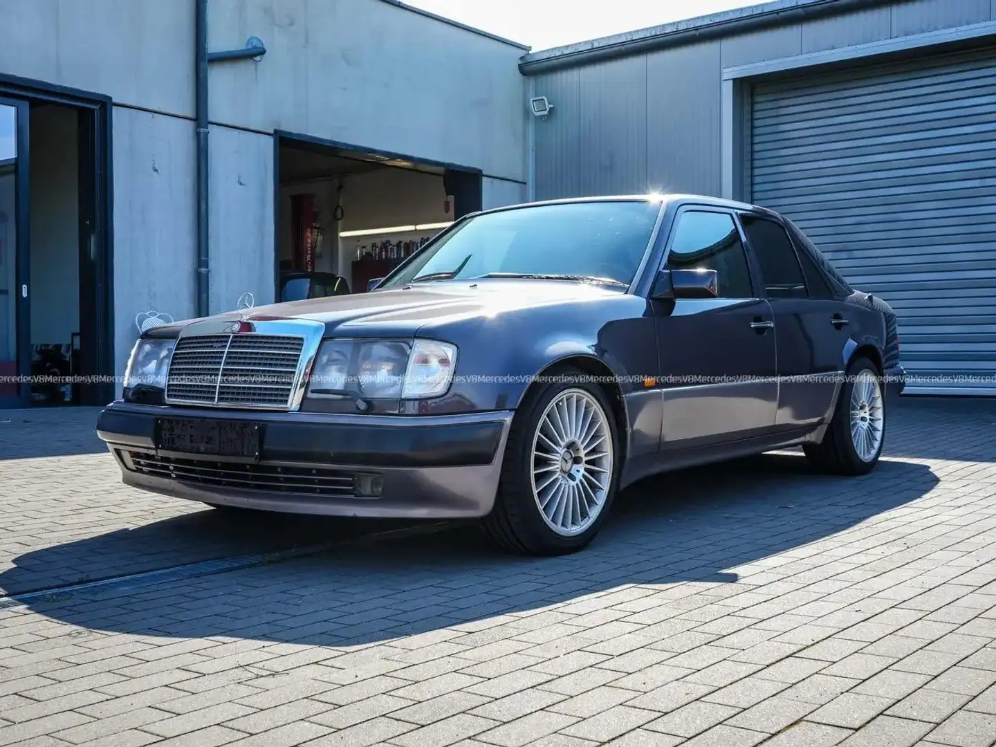 Mercedes-Benz 500 E W124 Paars - 1