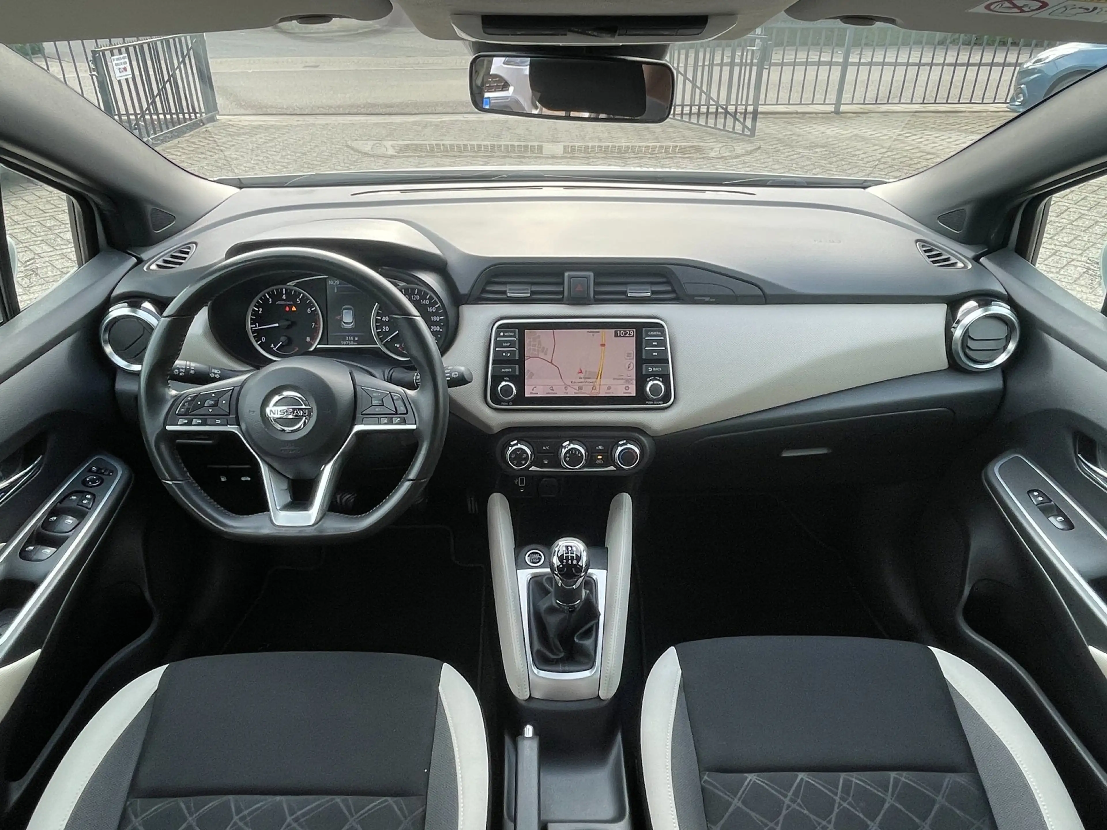 Nissan Micra 1.0 IG-T N-Connecta | NL-auto | navigatie | camera — photo 6