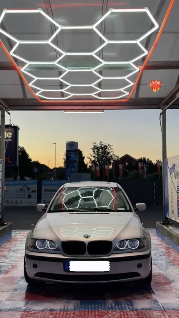 BMW 320 320d Touring Silber - 1