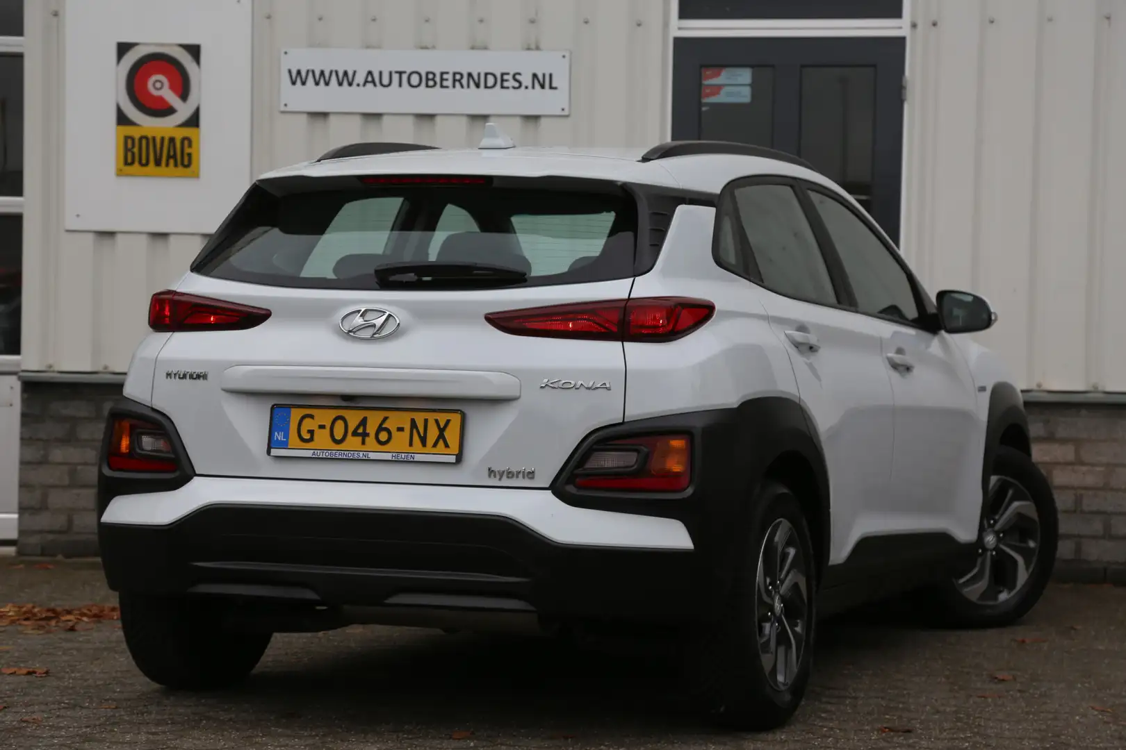 Hyundai KONA 1.6 GDI HEV Comfort*NL-Auto*Perfect Onderh.*ACC/Ca Weiß - 2