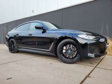 eDrive40 Gran Coupe *LEDER*SPORTZETELS*CAMERA*