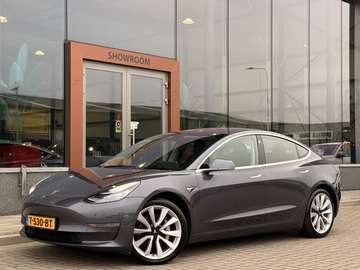 Long Range AWD 75 kWh | Stoelverwarming V+A | Pano