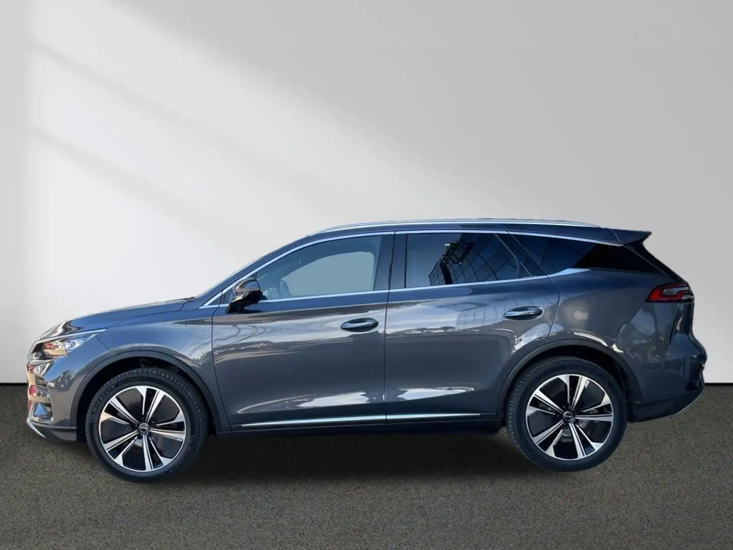 BYD Tang TANG EV AWD 7-Seat Panorama Ambient FACELIFT Gris - 2