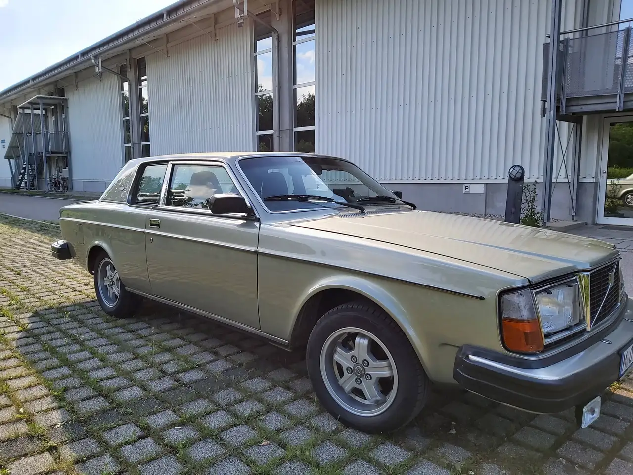 Volvo 262 2,7 V6 Coupe, foto 4
