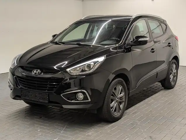 Hyundai iX35 Navi/SHZ/PDC/Kam/Tempom./17-LM