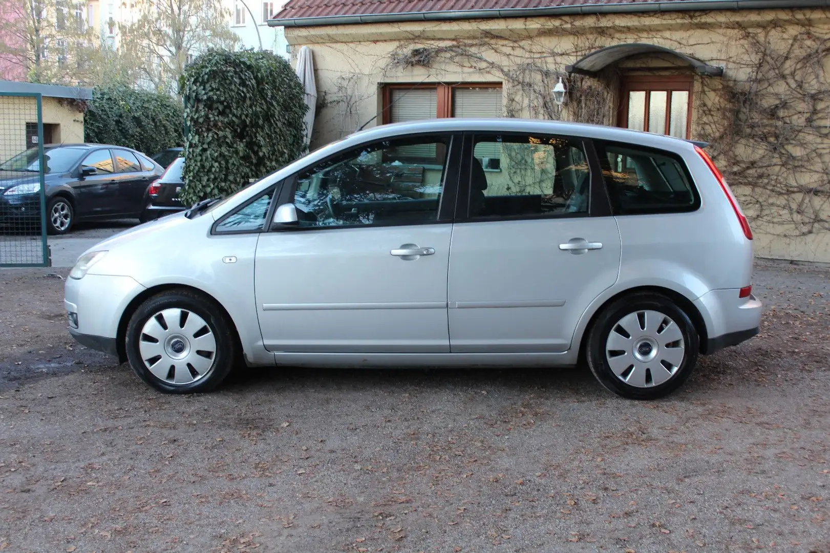 Ford Focus C-MAX*TÜV NEU* Silber - 2