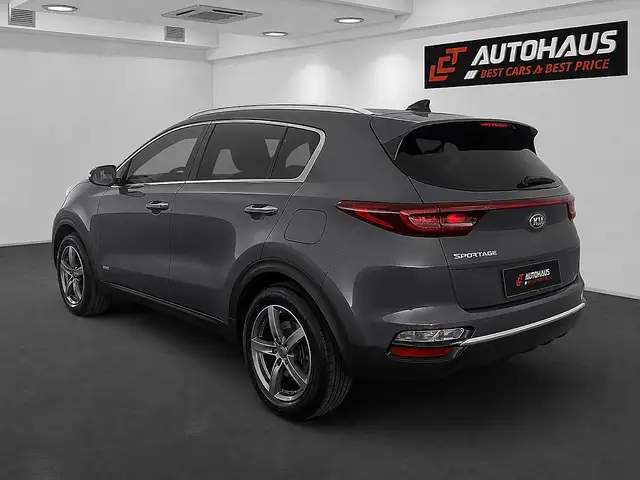 Kia Sportage view 3