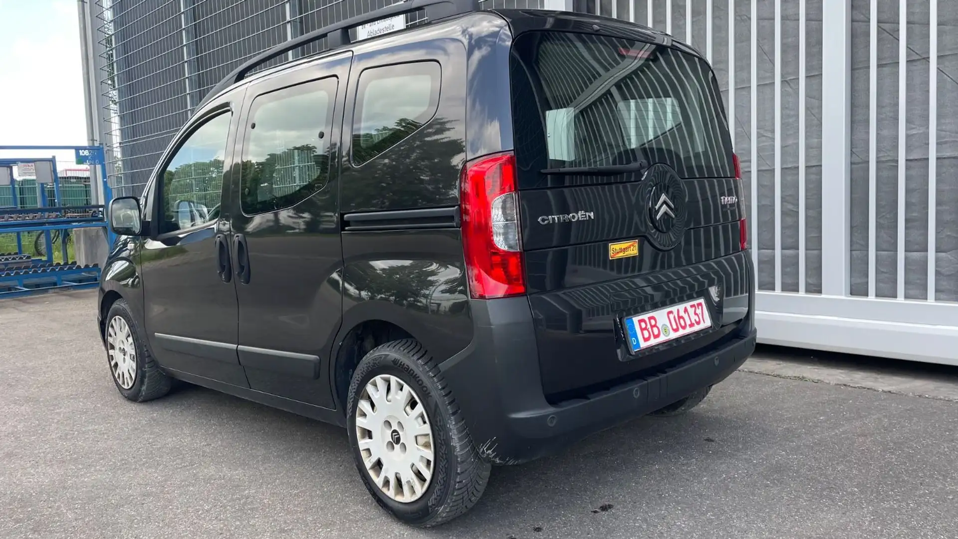 Citroen Nemo HDi 75 Multisp-Klima-5 plätze-PDC-Garantie Schwarz - 2