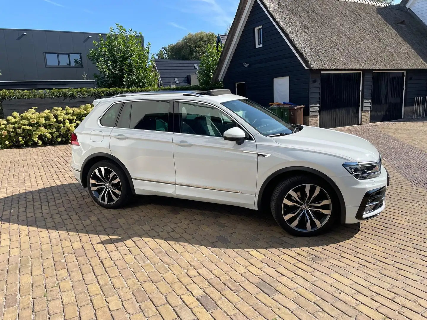 Volkswagen Tiguan 2.0 TSI 4M. HL Bus R-line Wit - 2