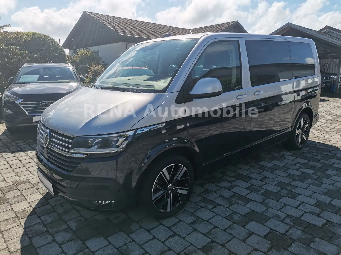 Volkswagen T6 Multivan *4motion*"LMF*AHK*Leder*TwoTone*2xTür Blau - 1