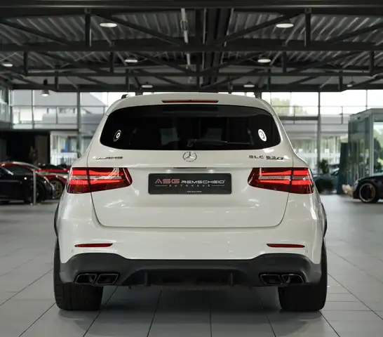 Mercedes-Benz GLC Class view 8