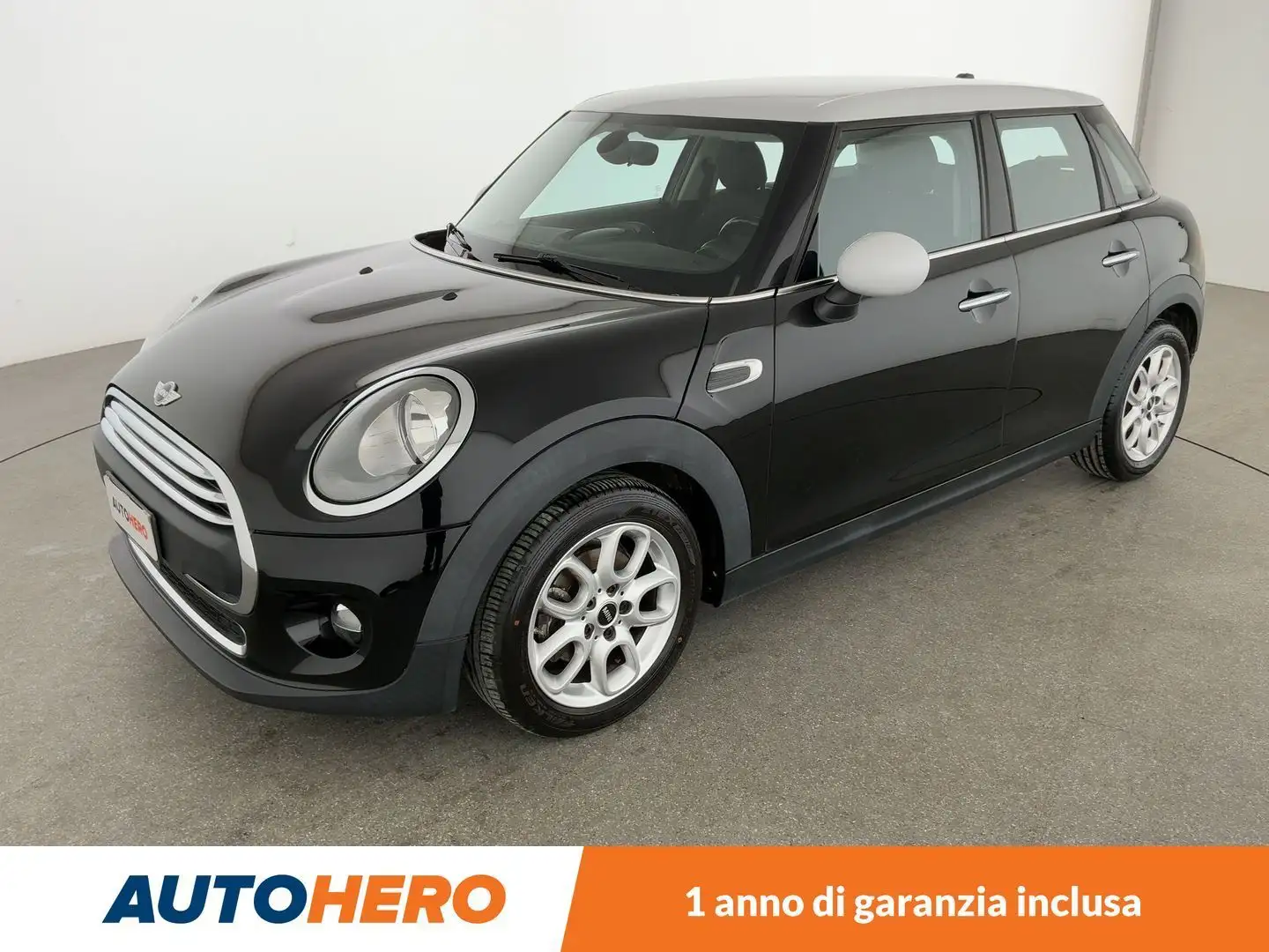 MINI One One Negru - 1