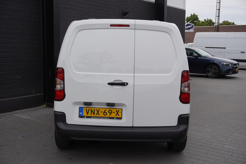 Peugeot Partner 1.2 PT Benzine! EURO 6 - Airco - Navi - Cruise - € — photo 7