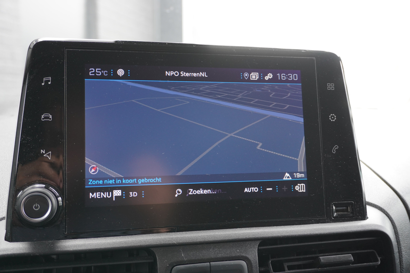 Peugeot Partner 1.2 PT Benzine! EURO 6 - Airco - Navi - Cruise - € — photo 13