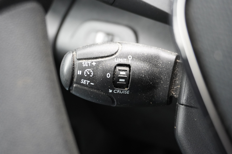 Peugeot Partner 1.2 PT Benzine! EURO 6 - Airco - Navi - Cruise - € — photo 19