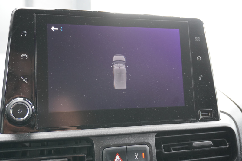 Peugeot Partner 1.2 PT Benzine! EURO 6 - Airco - Navi - Cruise - € — photo 16