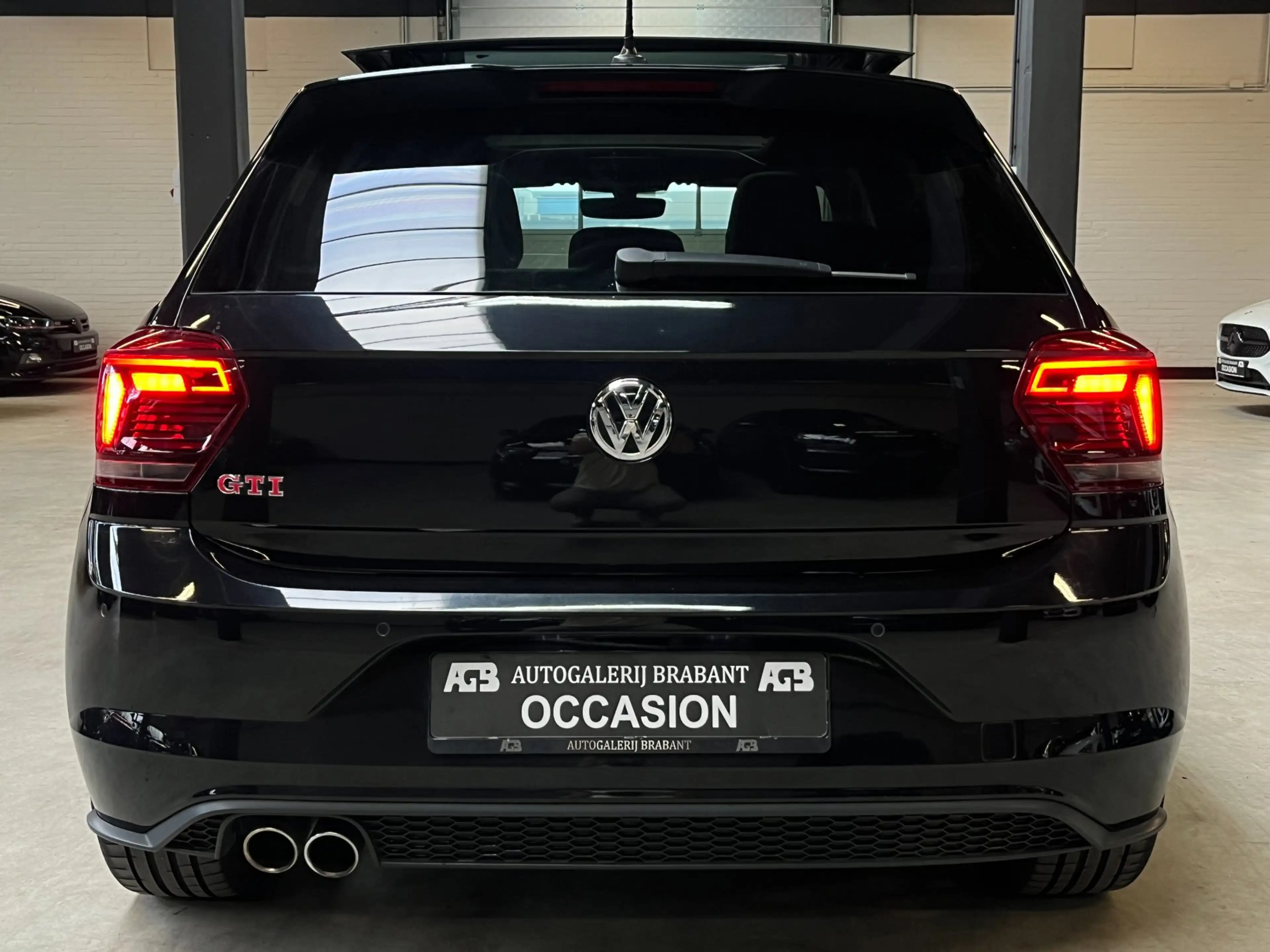 Volkswagen Polo GTI 2.0 TSI Pano/Park-Pilot/CarPlay/Automaat — photo 4