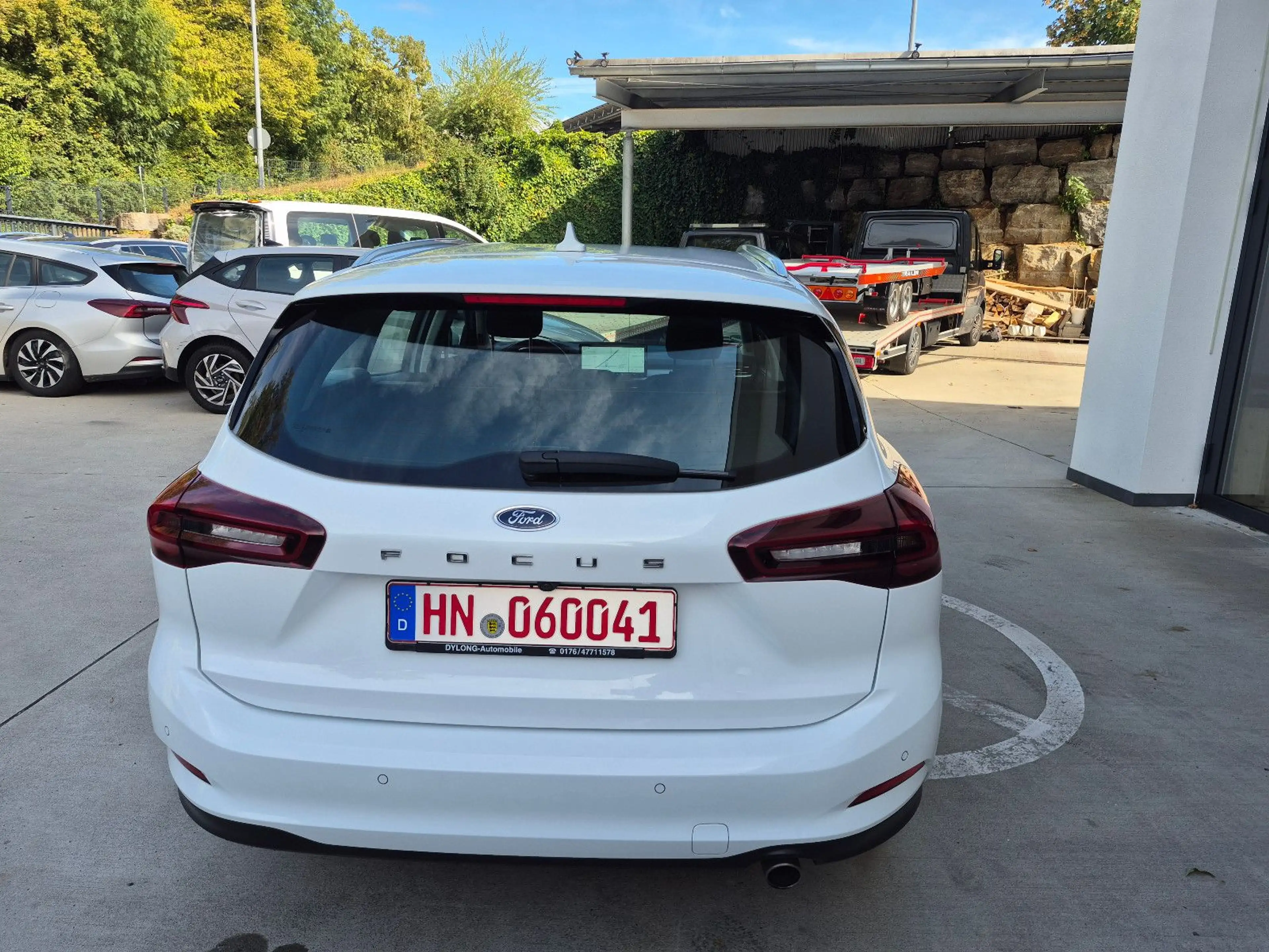 Ford Focus Turnier Titanium Automatik+Navi+Kamera — photo 10