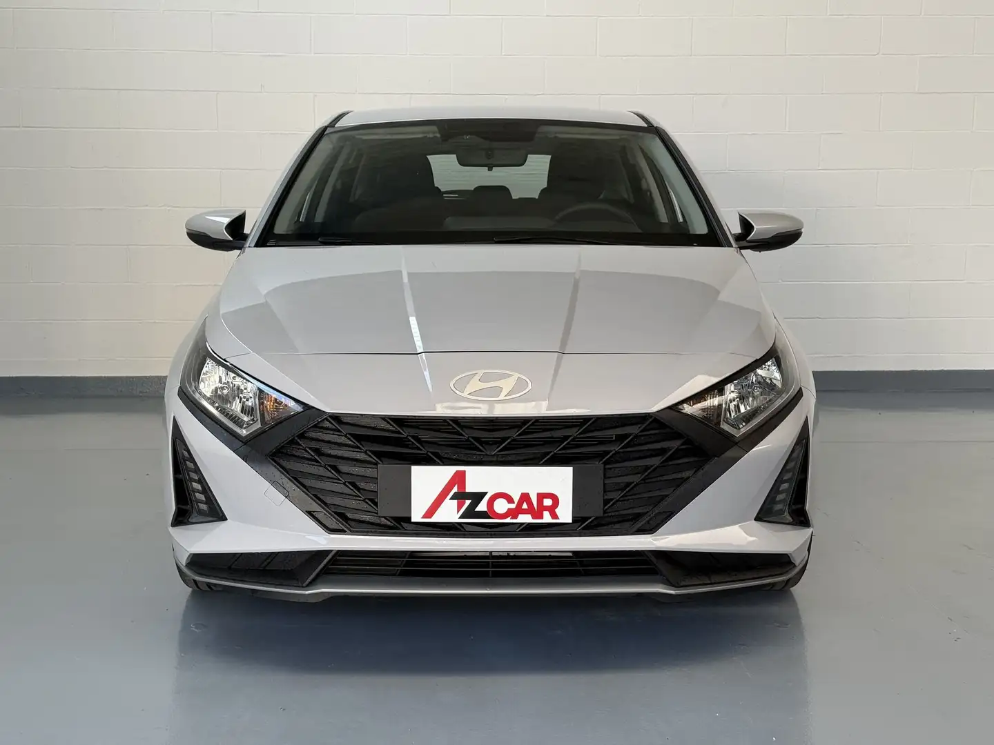 Hyundai i20 i20 1.2 MPI MT Connectline Grijs - 2