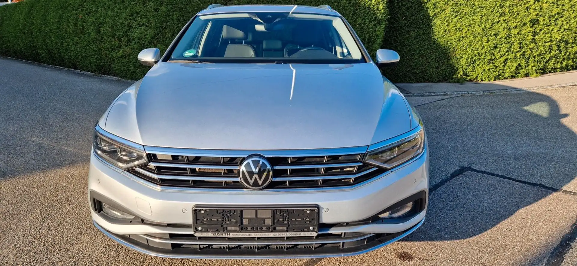 Volkswagen Passat Variant Elegance Silber - 2