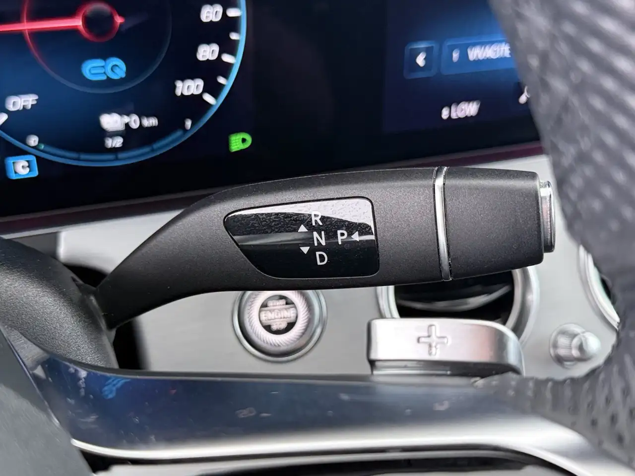 Mercedes-Benz E-Class e AMG Line Aut LED 360-CAM LEDER NAVI PDC, миниатюра 19