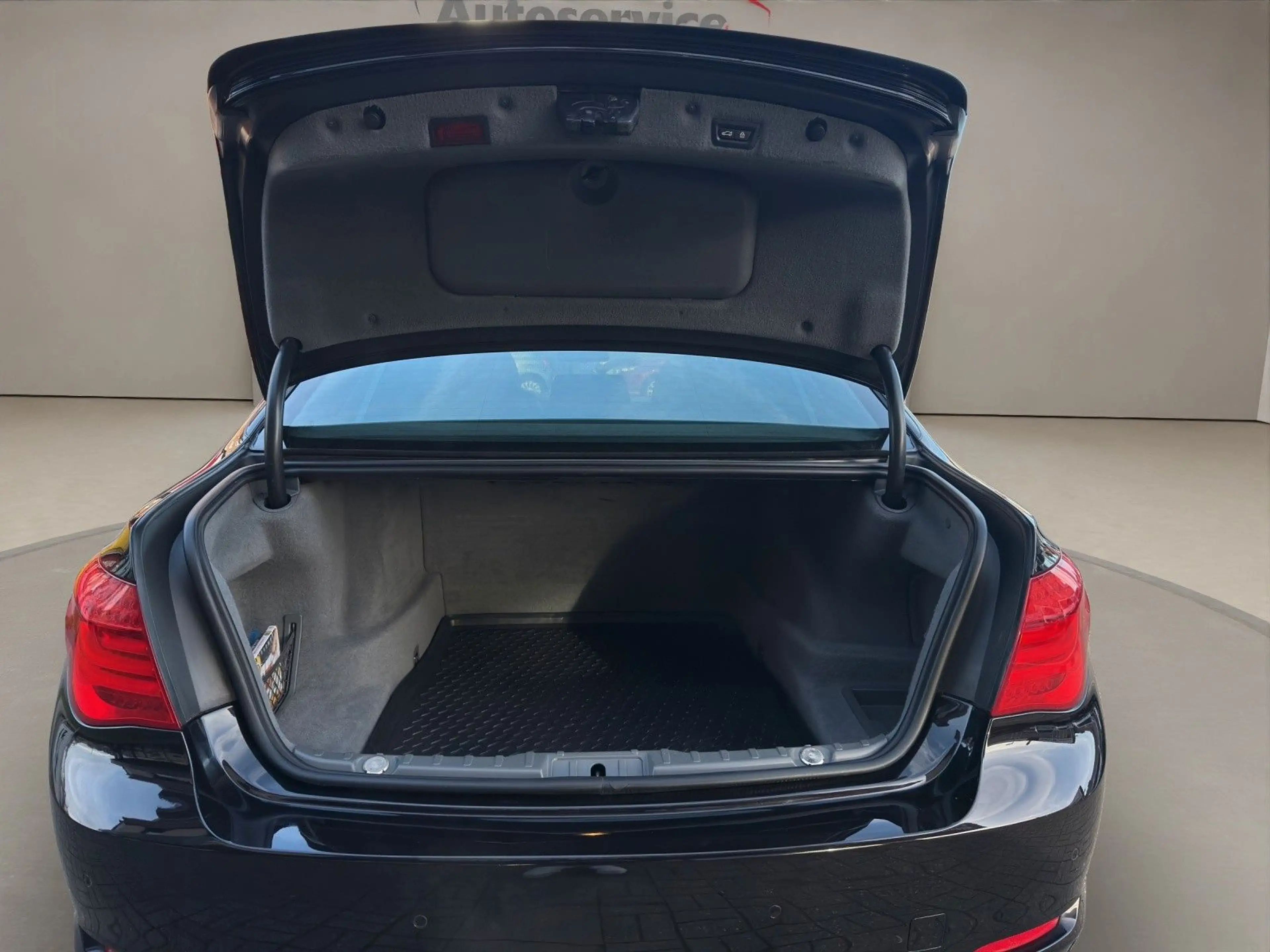 BMW 750 Li xDrive V8 4,4l  410PS Voll!!! — photo 18