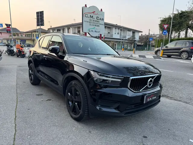 Volvo XC40 XC40 1.5 t3 Momentum 163cv auto my21