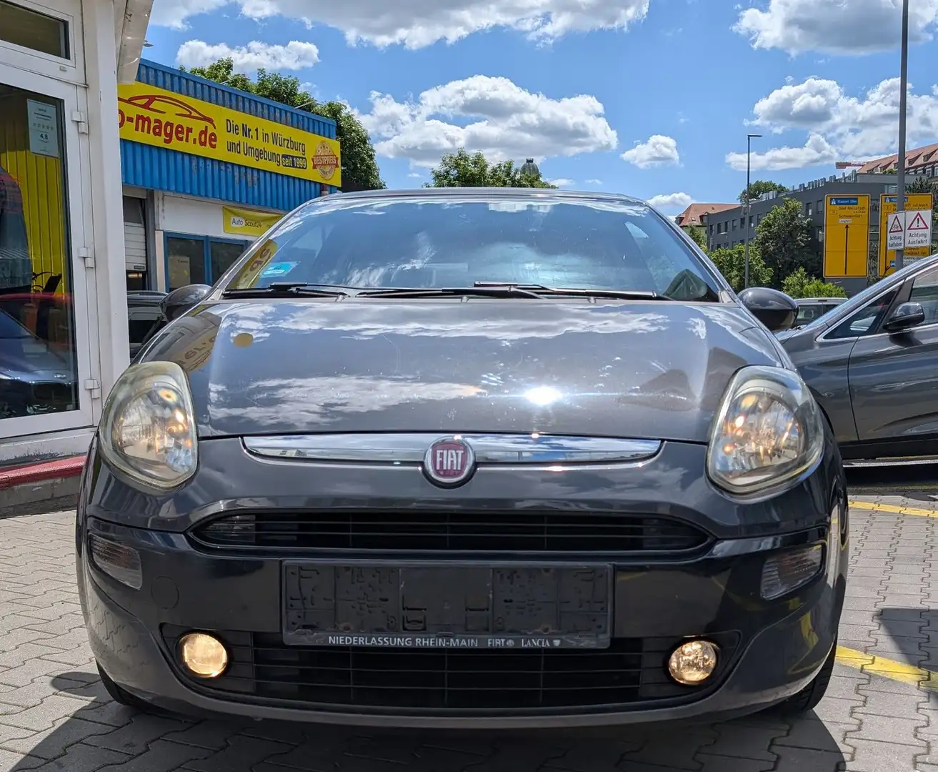 Fiat Grande Punto *2Hd*Klima*ZahnriemenNeu*TÜV&InspNEU Gris - 2