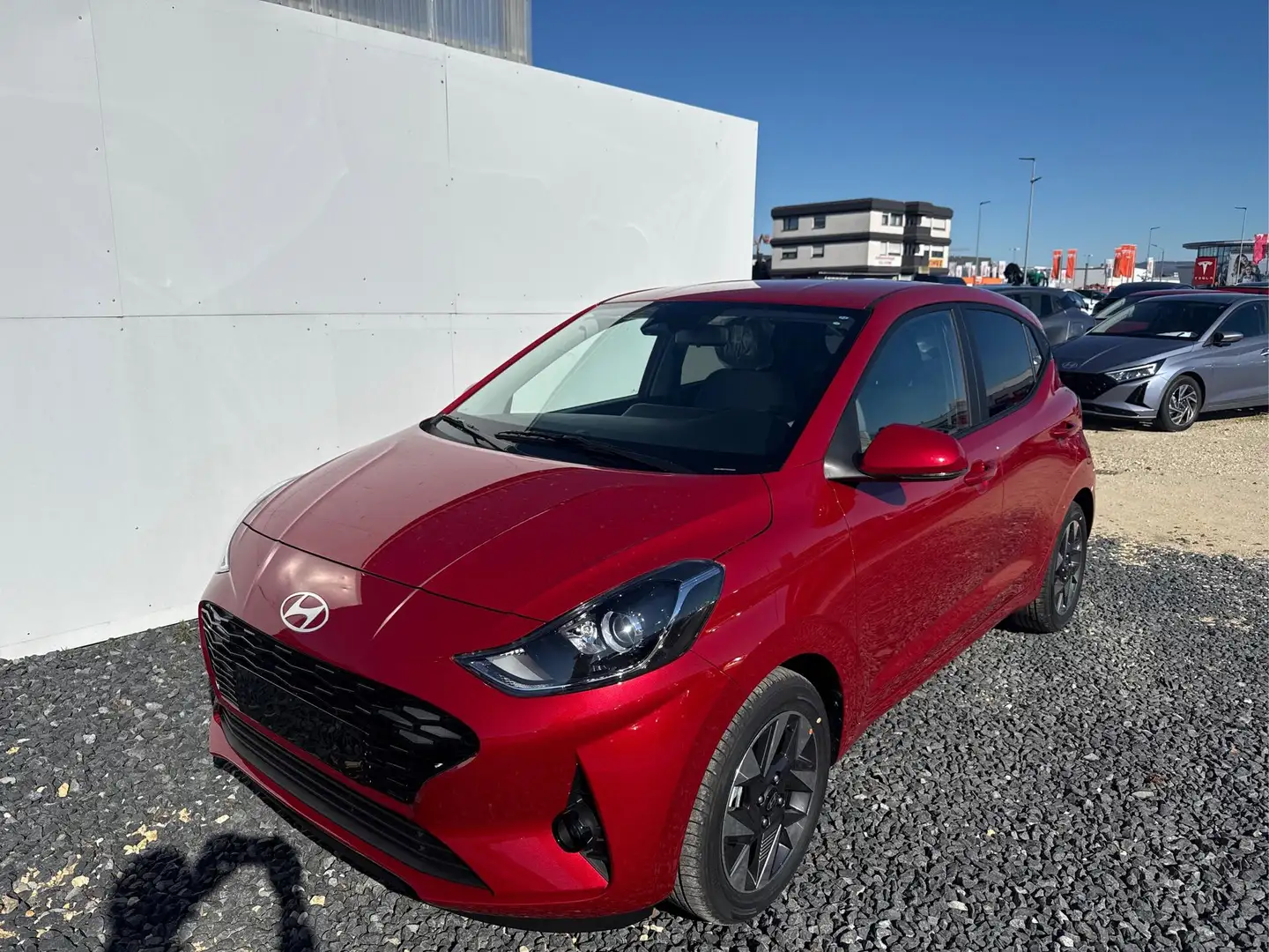 Hyundai i10 PREMIUM AUT SHZ KLIMAAUTOMATIK AMBIENTE ALU RFK... Rot - 1