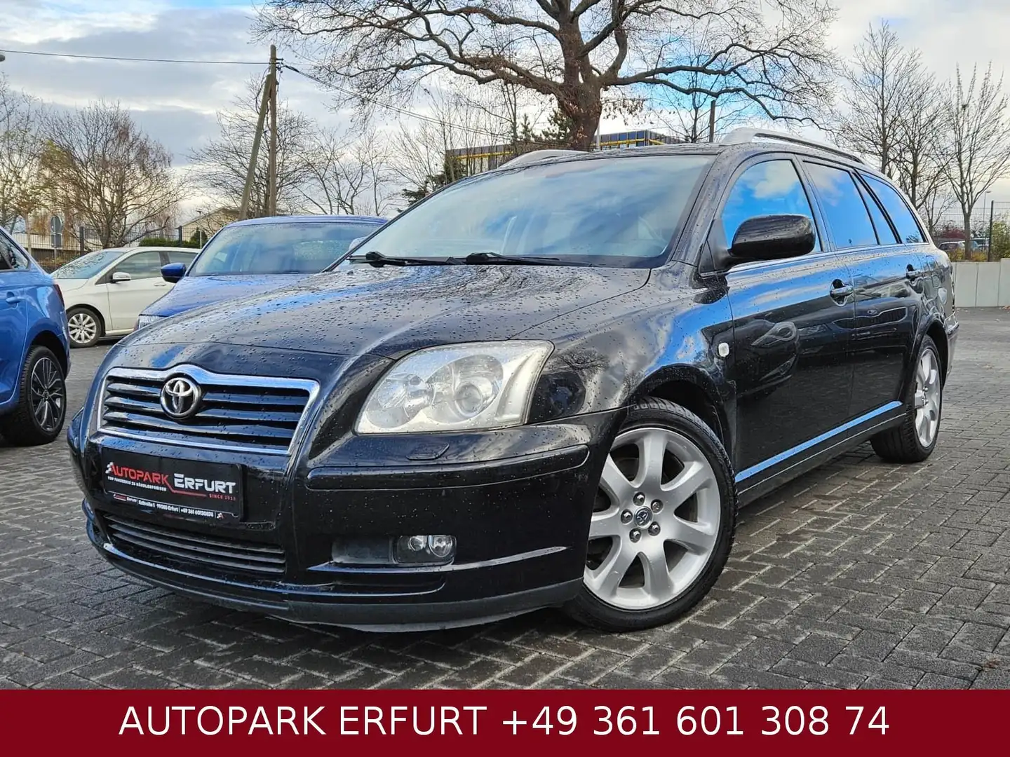Toyota Avensis Kombi 2.4 Executive Automatik*Klima*Xeno Zwart - 1