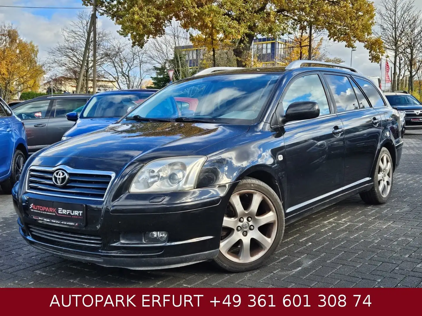 Toyota Avensis Kombi 2.4 Executive Automatik*Klima*Xeno Schwarz - 1