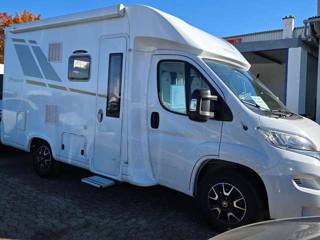 Mooveo 60 FB Sat,Solar,Markise