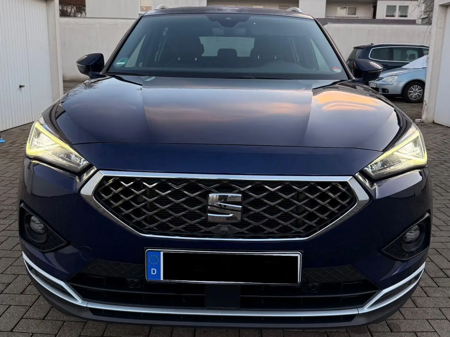 SEAT Tarraco Tarraco 2.0 TDI 4Drive DSG SCR Xcellence Blau - 1