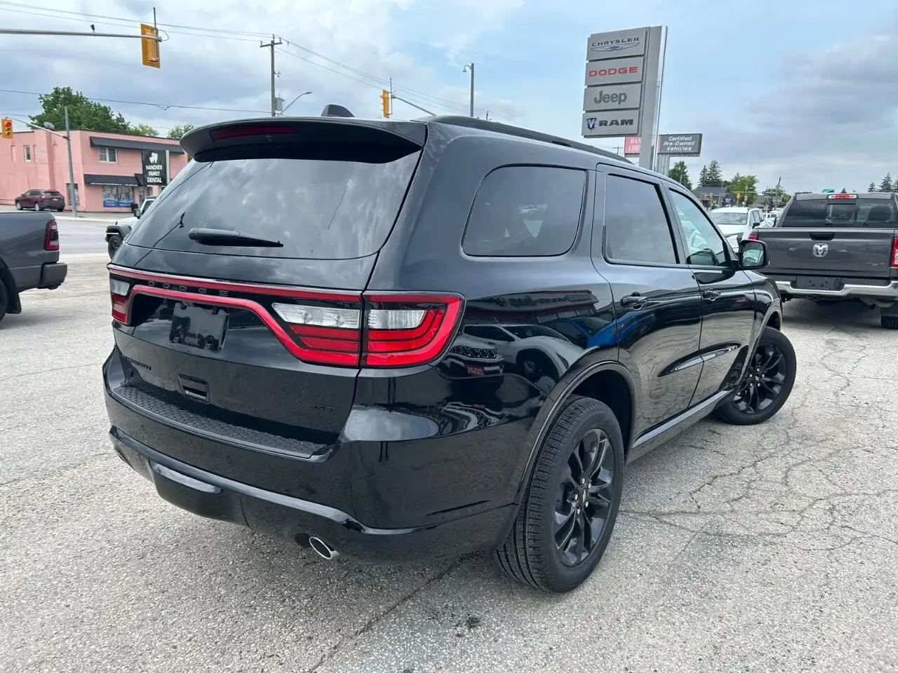 Dodge Durango снимка Dodge Durango