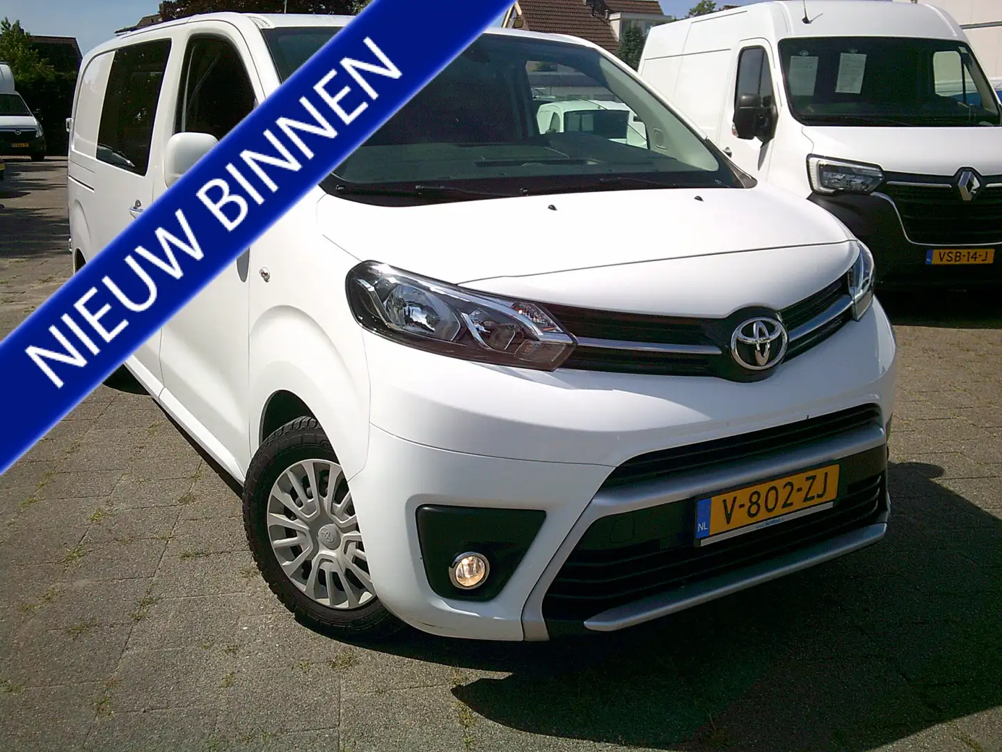 Toyota Proace Worker 1.6 D-4D Professional VOORZIEN VAN AIRCO+CR Wit - 1