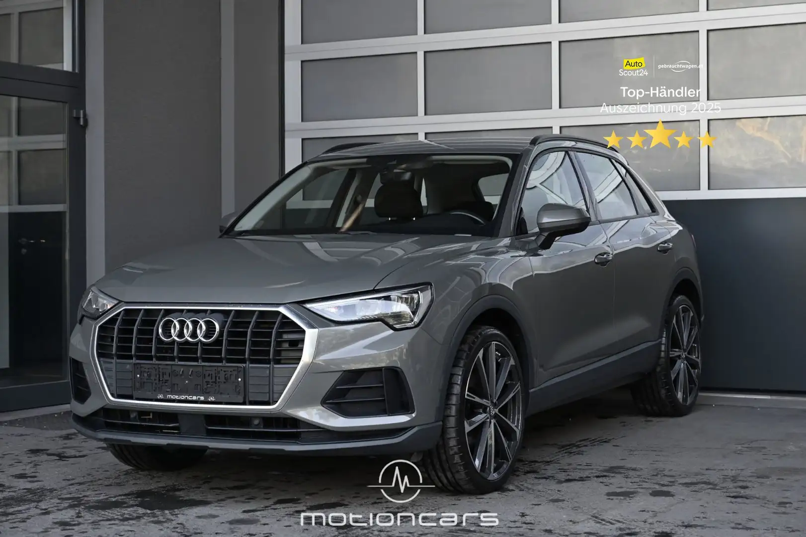 Audi Q3 35 2.0 TDI Pickerl NEU Grau - 1